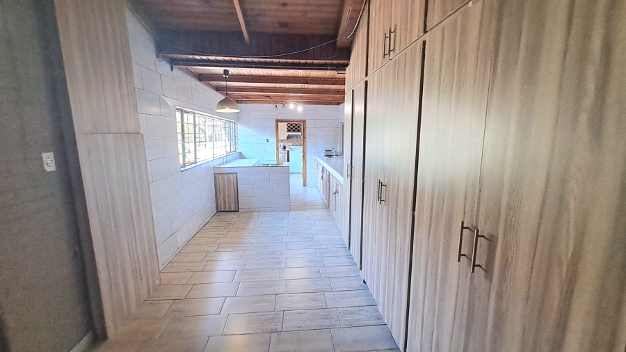 16 Bedroom Property for Sale in Universitas Free State